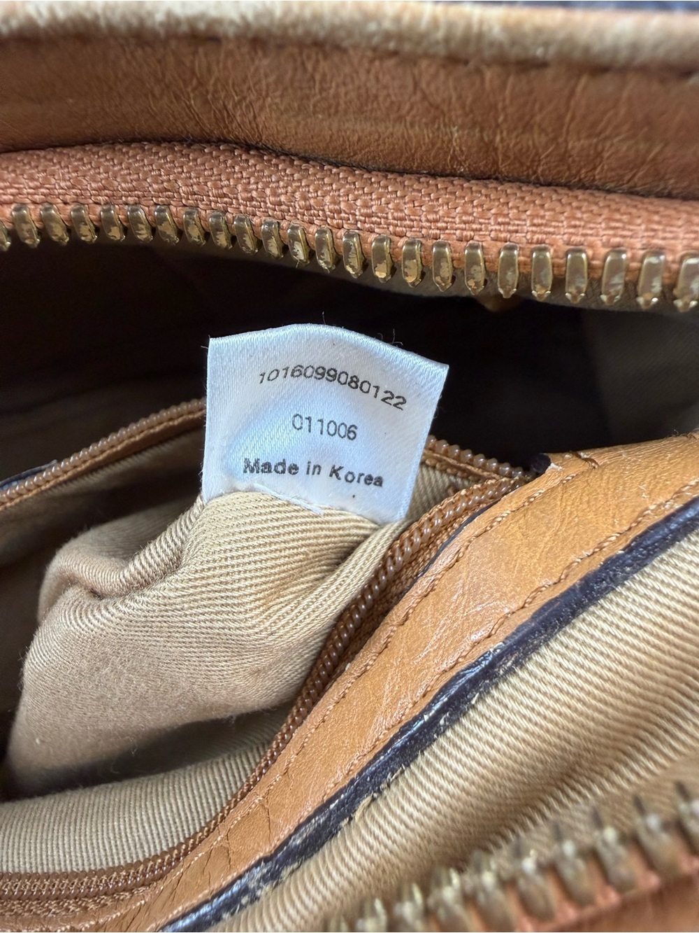 MCM Visetos Coates Canvas Bag - Picture 11 of 11